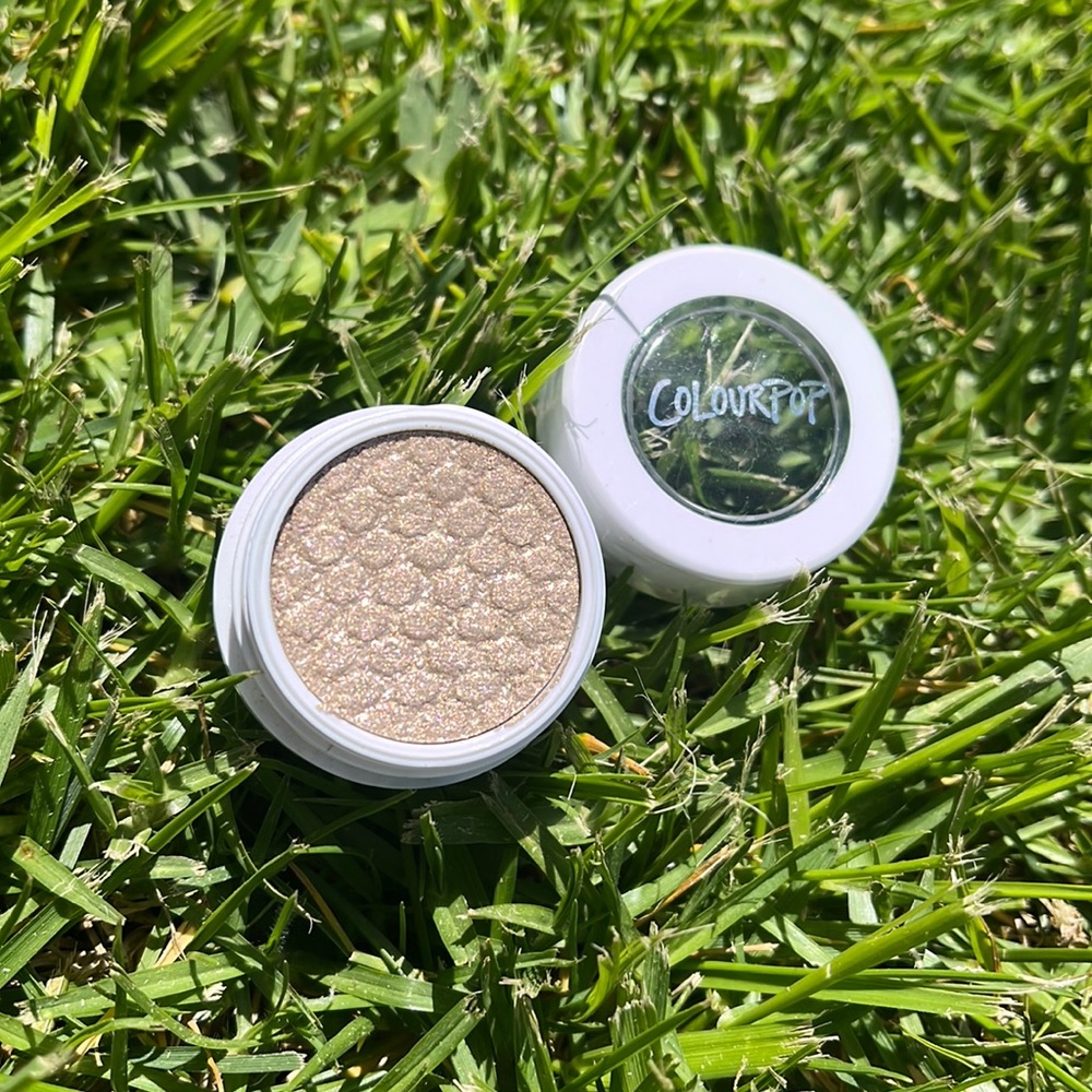Brand New | Casual Friday Super Shock Shadow